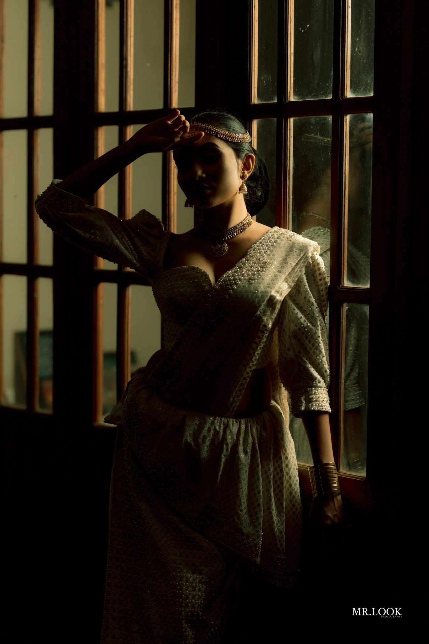 Portrait studio light